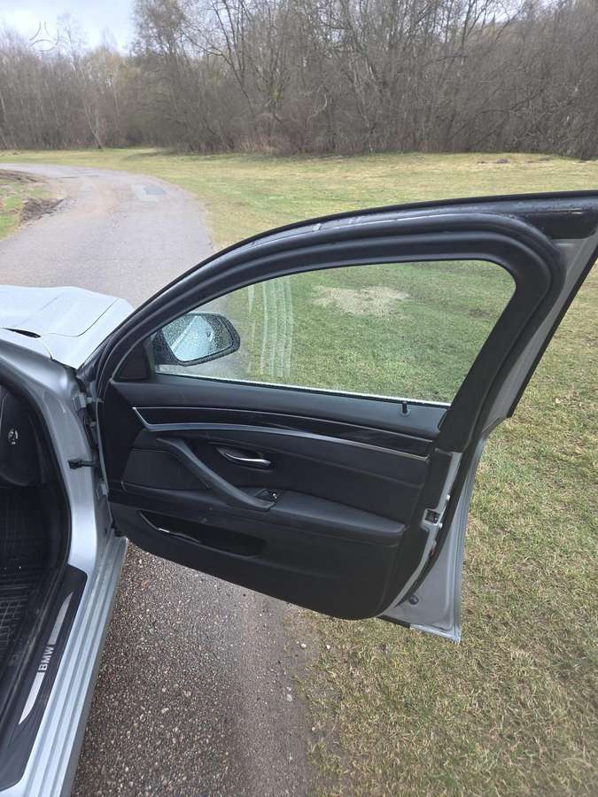 BMW 520, 2.0 l., wagon