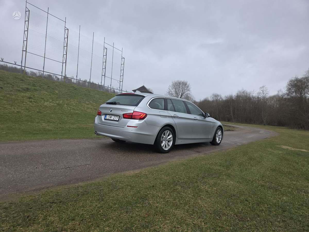 BMW 520, 2.0 l., wagon