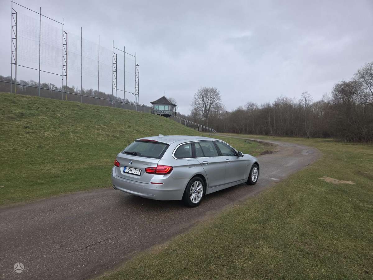 BMW 520, 2.0 l., wagon