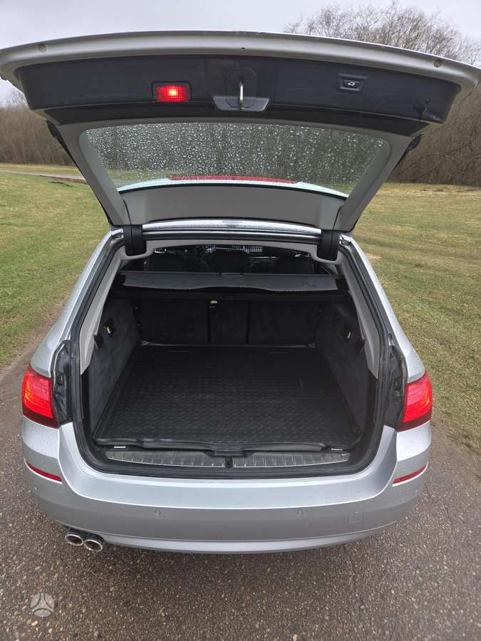 BMW 520, 2.0 l., wagon