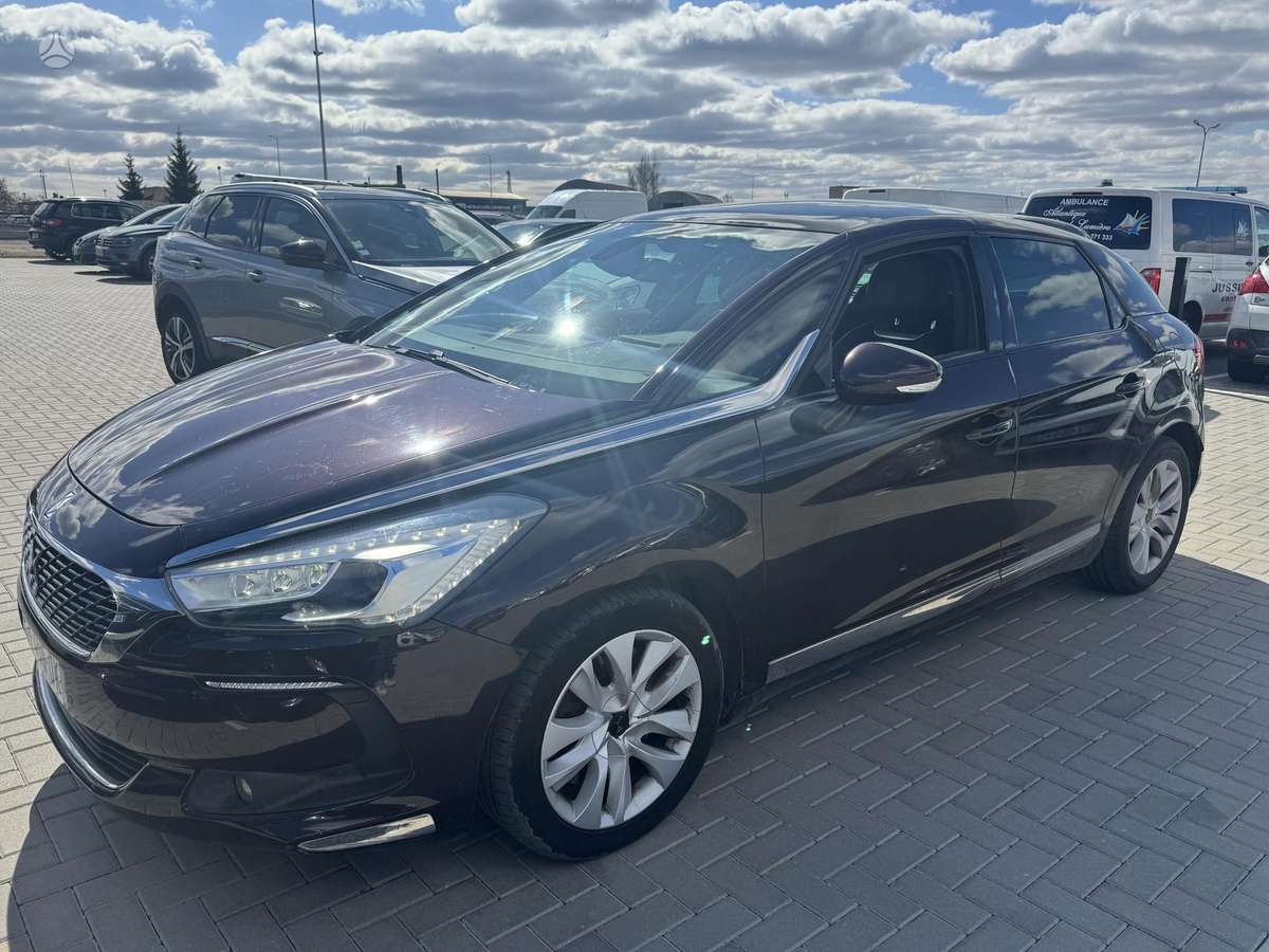 Citroen DS5, 2.0 l., hatchback