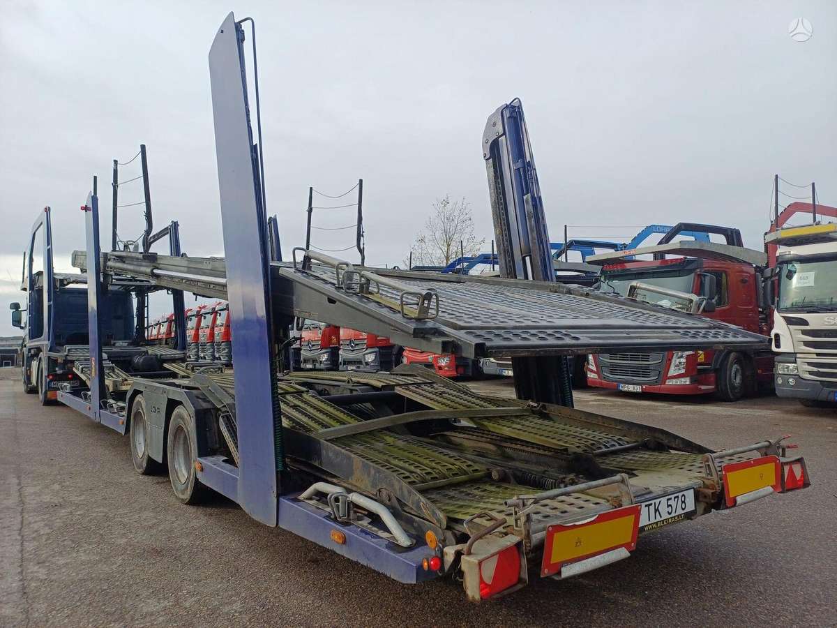 Scania + LOHR 2004, auto transporters