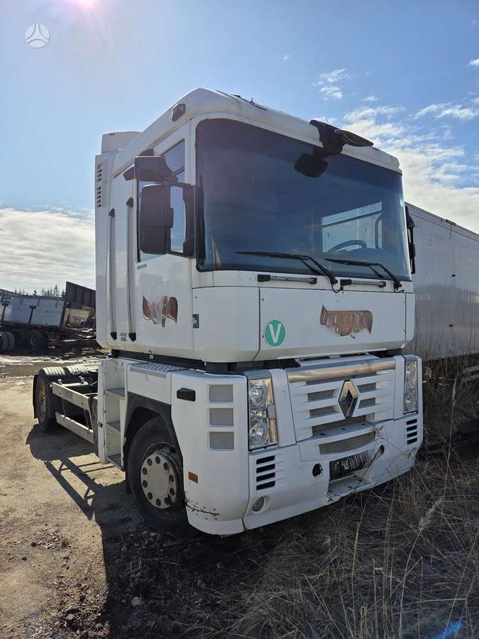 Renault Magnum 460DXi, semi-trailer trucks
