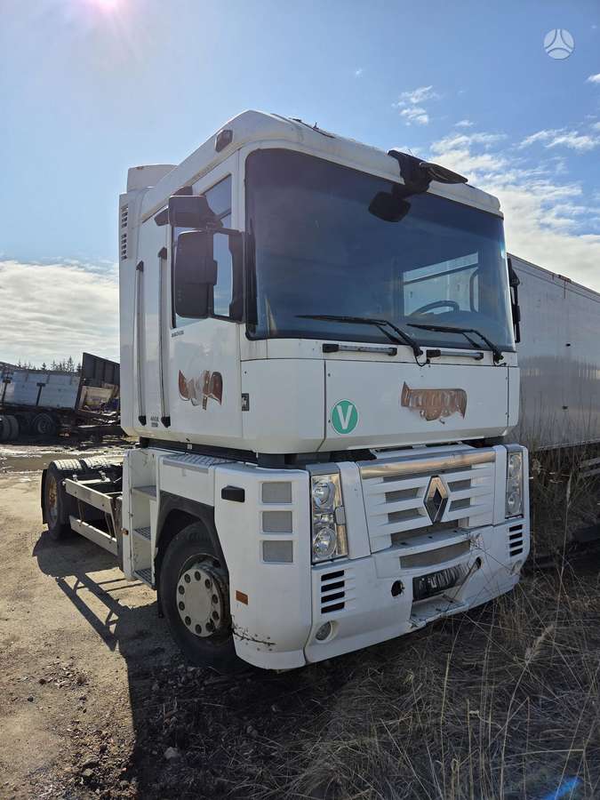 Renault Magnum 460DXi, vilkikai
