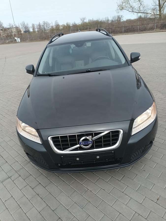 Volvo V70, 2.0 l., Универсал