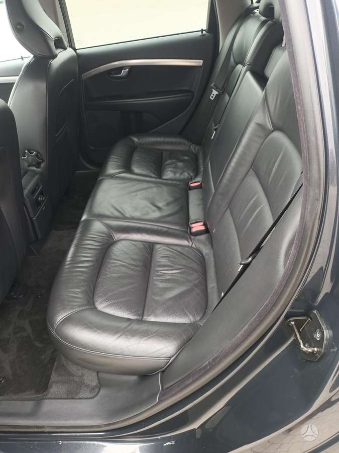 Volvo V70, 2.0 l., Универсал