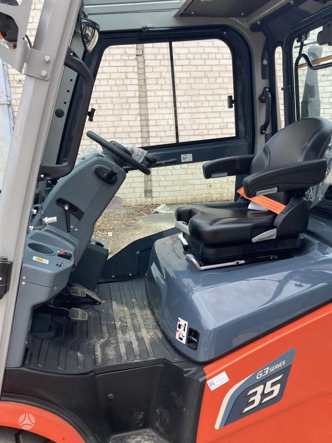 Heli CPCD35-KU17G3, forklifts