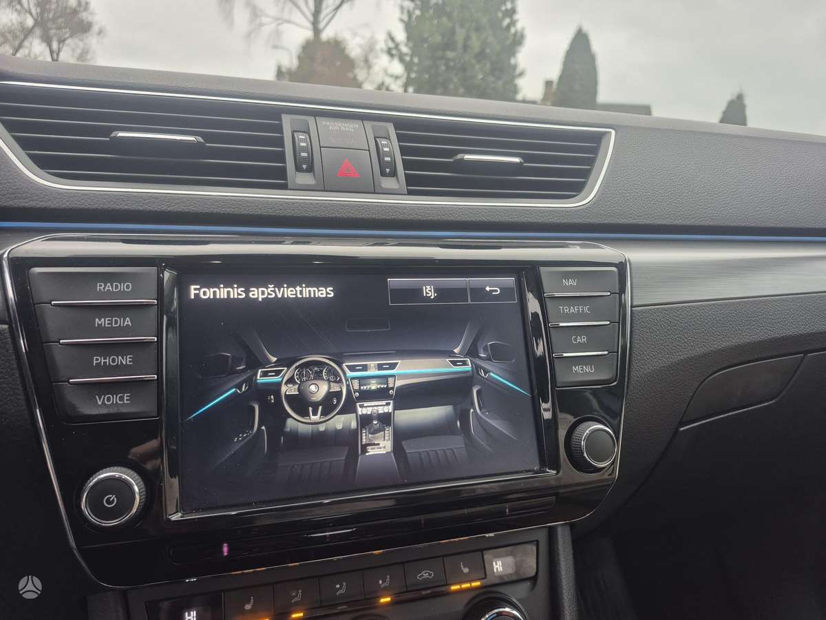 Skoda Superb, 2.0 l., hatchback