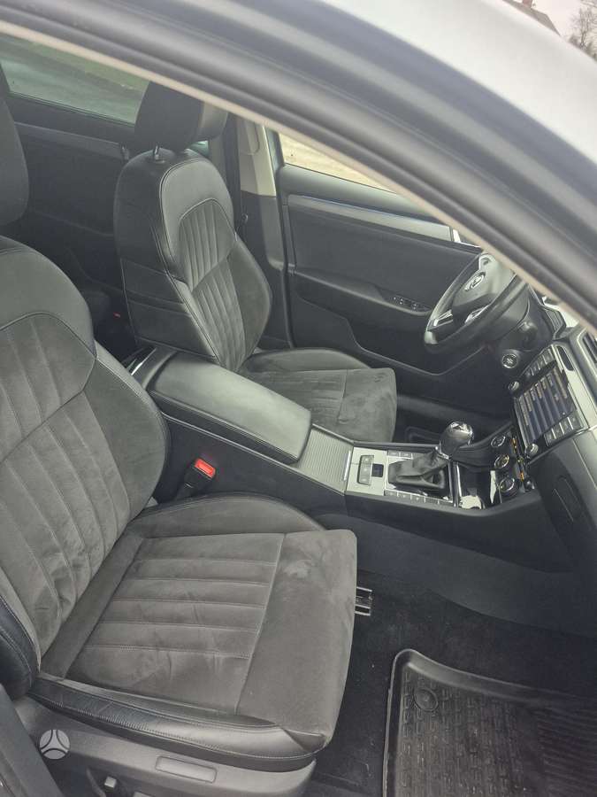 Skoda Superb, 2.0 l., hatchback