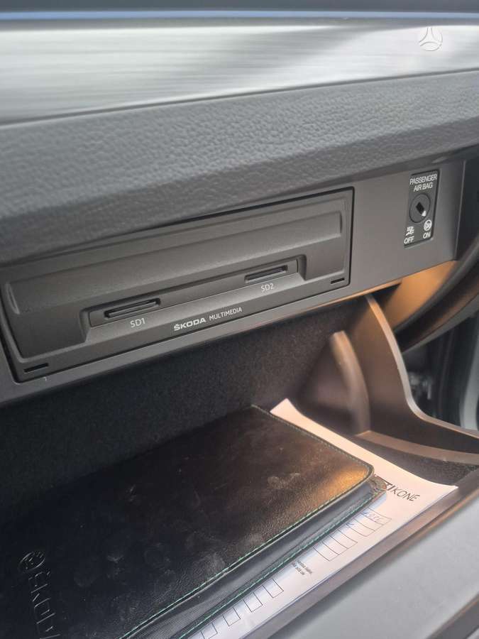 Skoda Superb, 2.0 l., Хэтчбек