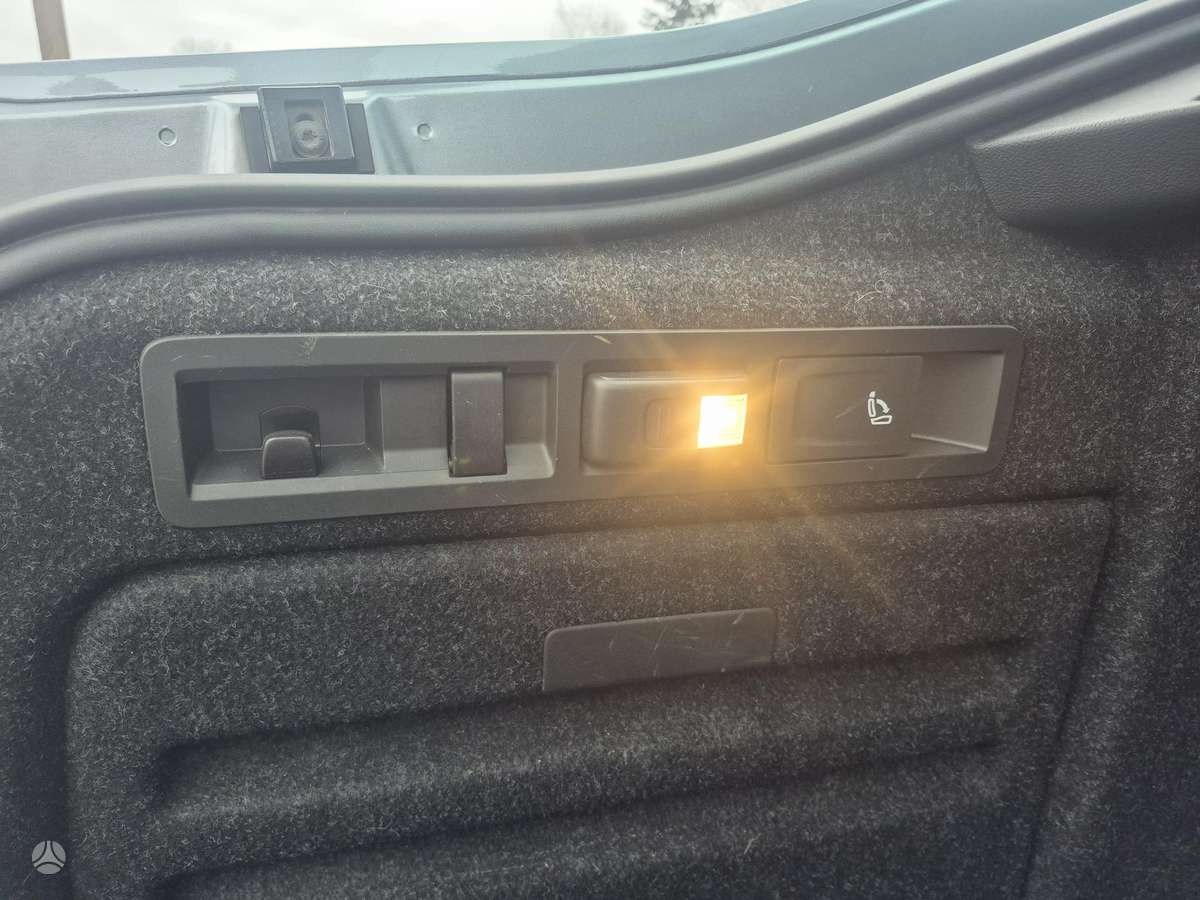 Skoda Superb, 2.0 l., hatchback