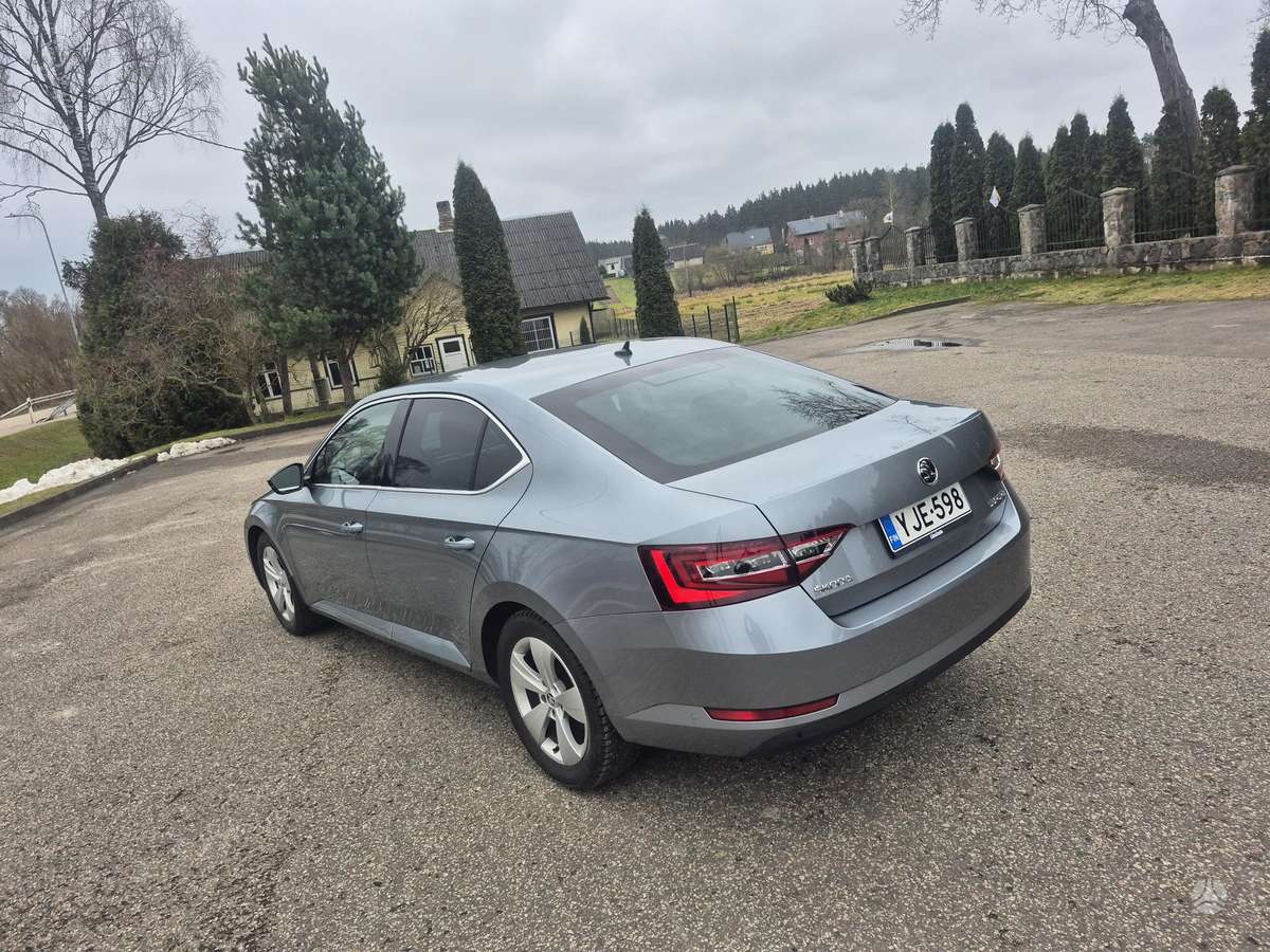 Skoda Superb, 2.0 l., hatchback
