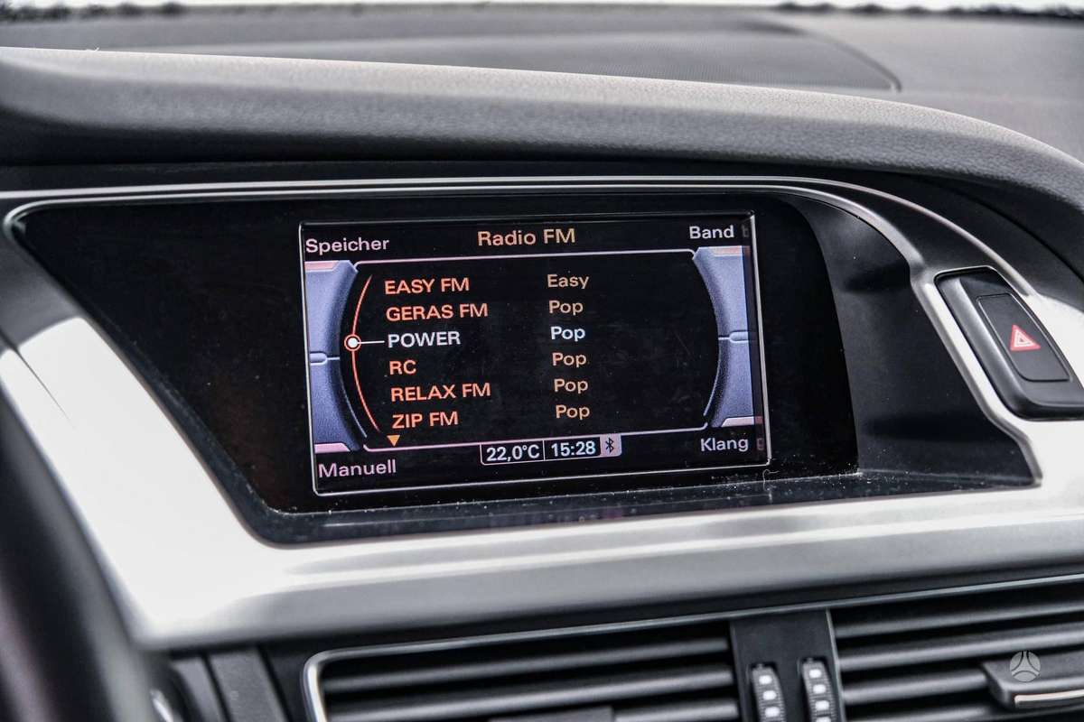 Audi A4, 2.0 l., Универсал