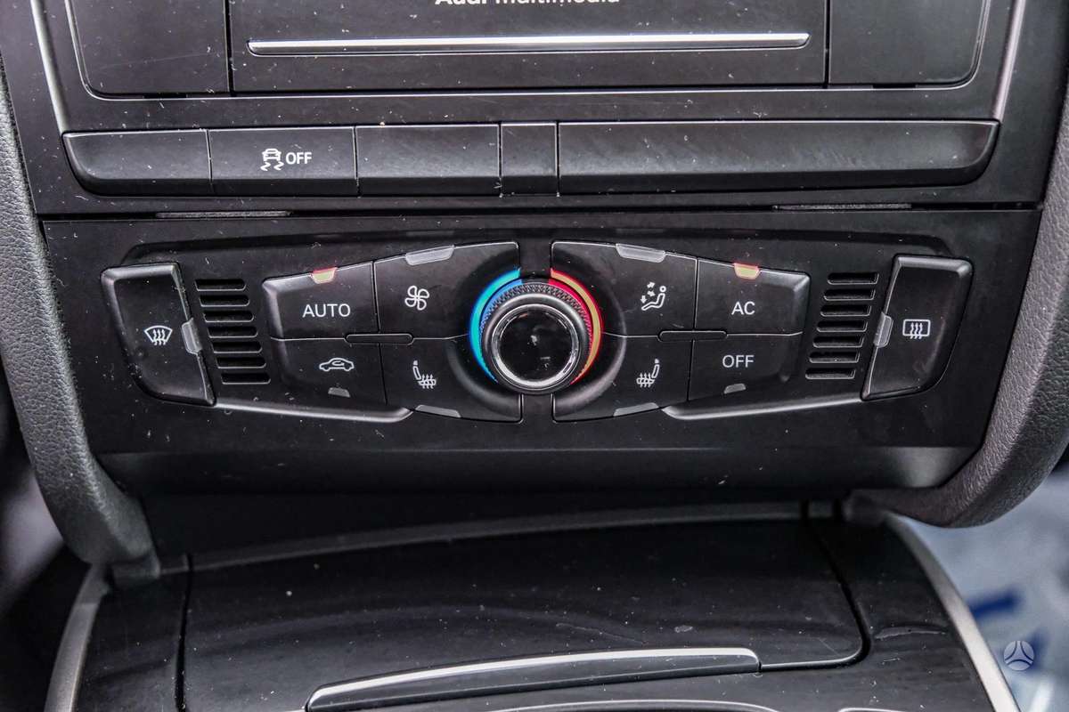 Audi A4, 2.0 l., Универсал