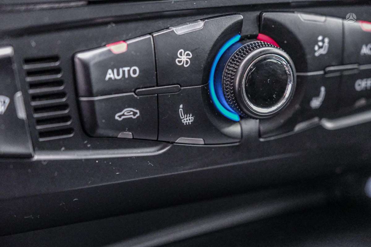 Audi A4, 2.0 l., Универсал