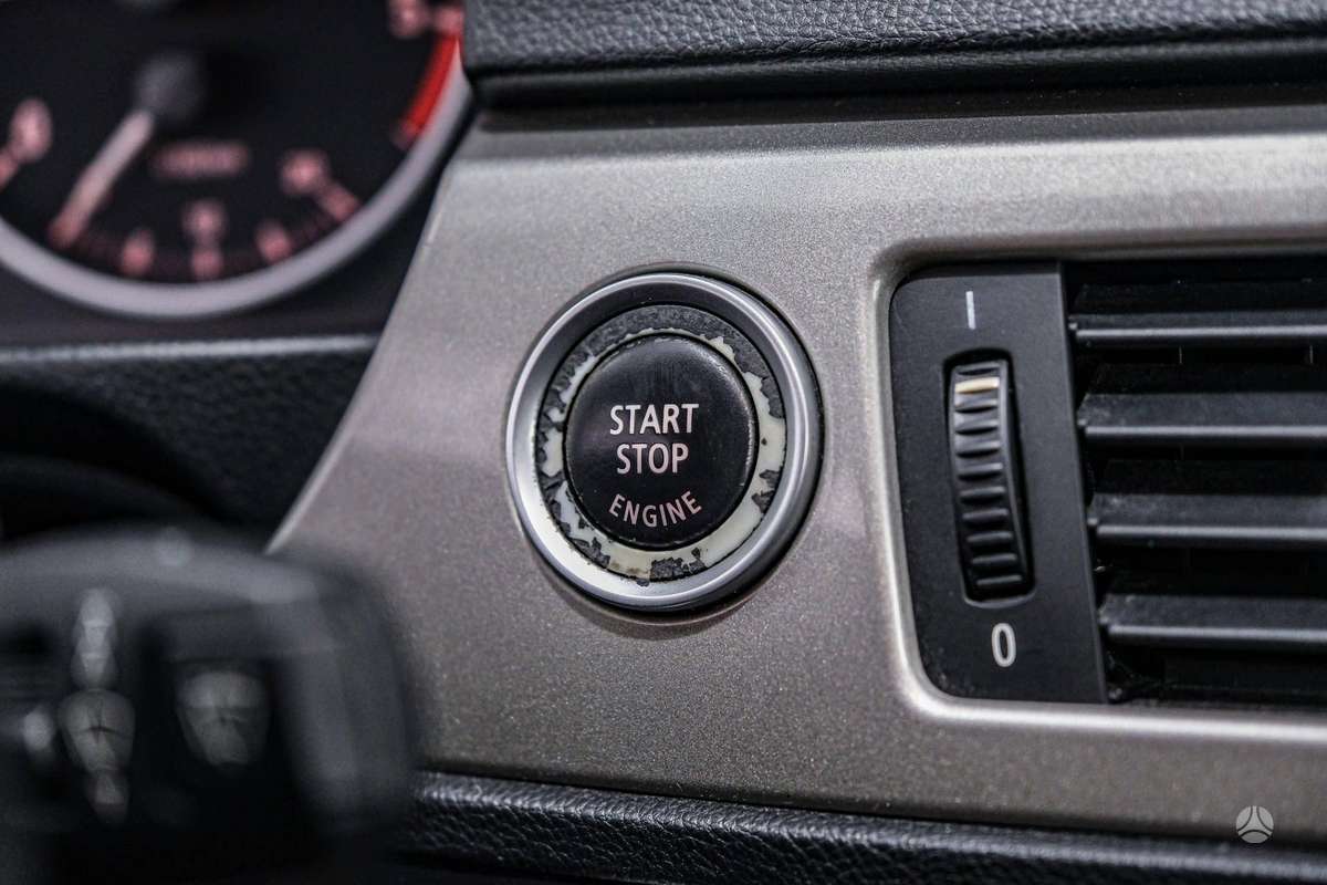 BMW 320, 2.0 l., universalas