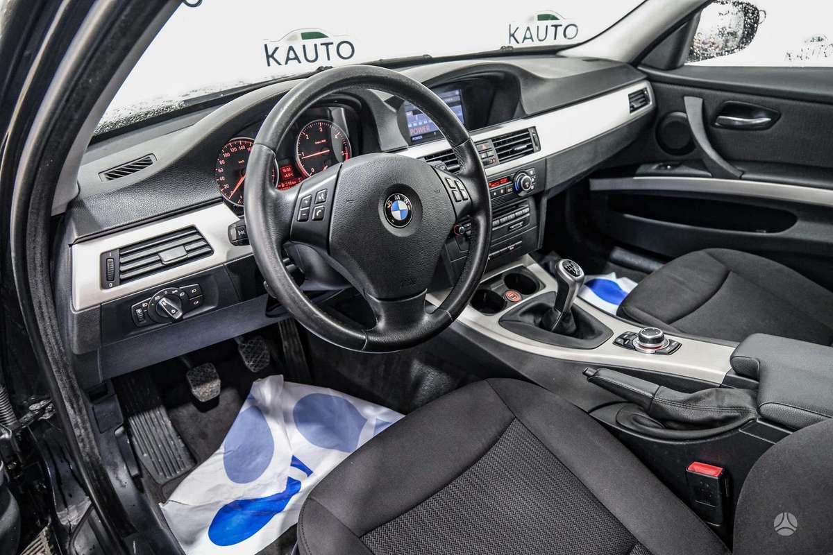 BMW 318, 2.0 l., Универсал