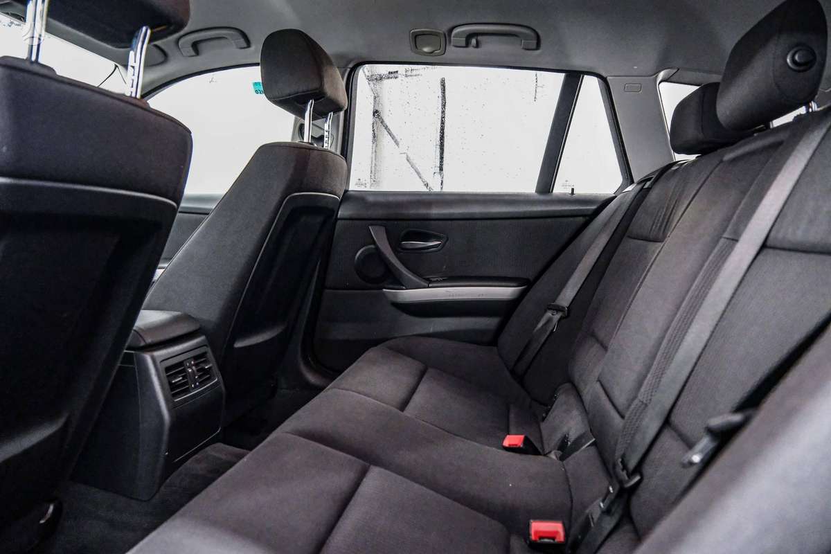 BMW 318, 2.0 l., Универсал