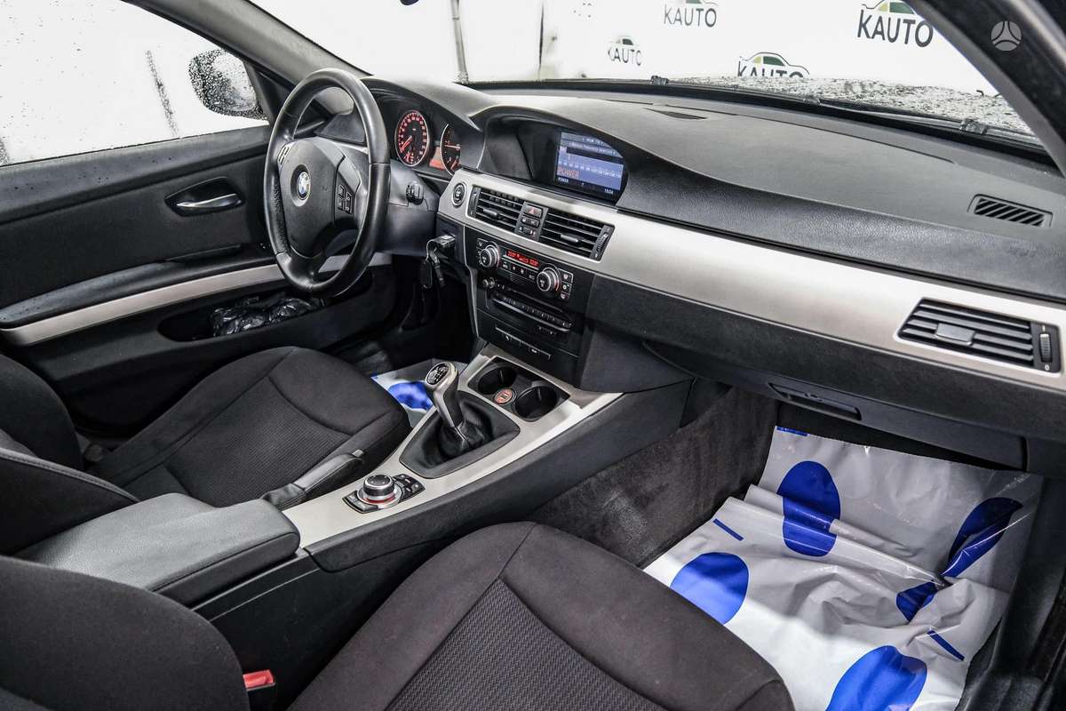 BMW 318, 2.0 l., Универсал