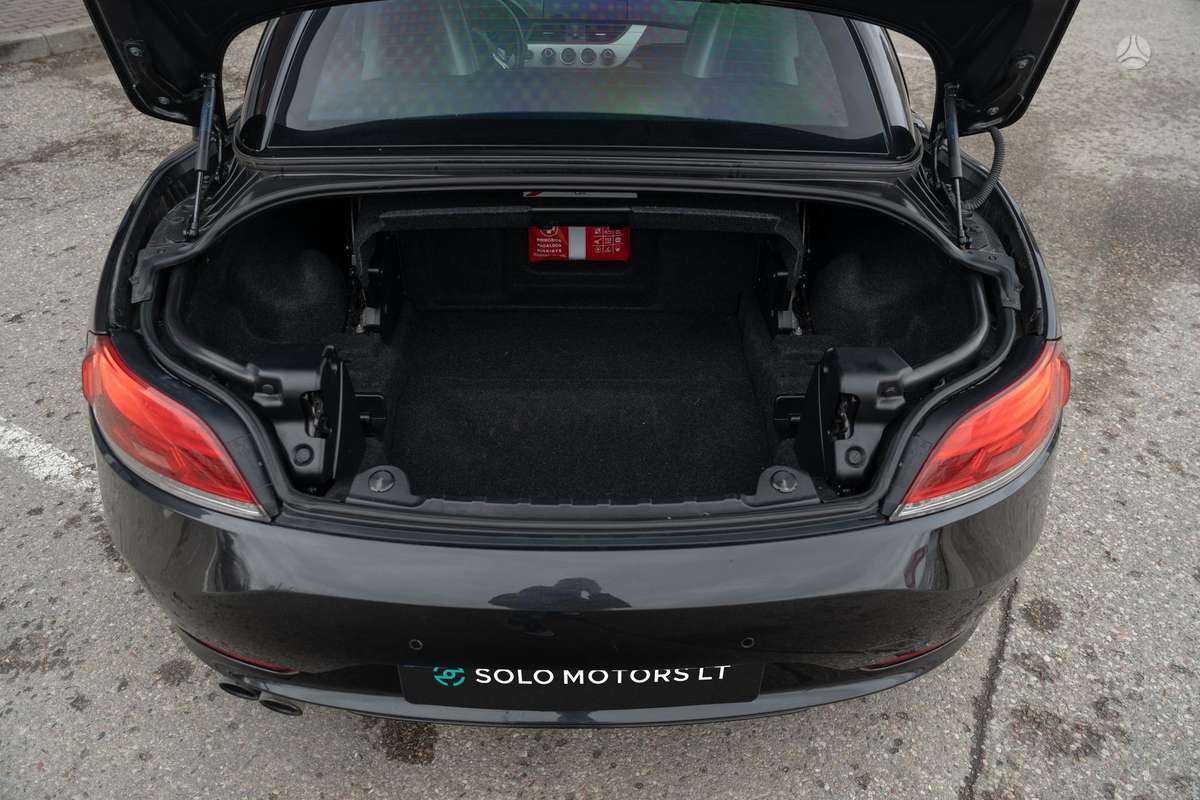 BMW Z4, 3.0 l., kabrioletas
