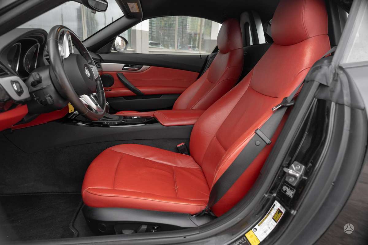 BMW Z4, 3.0 l., kabrioletas