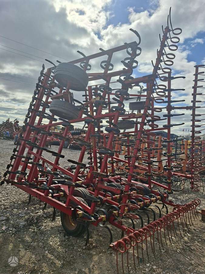 Vaderstad NZE800, kultivatoriai,akėčios