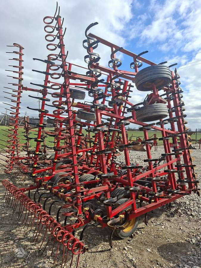 Vaderstad NZE800, kultivatoriai,akėčios