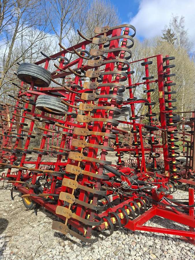 Vaderstad NZE800, kultivatoriai,akėčios