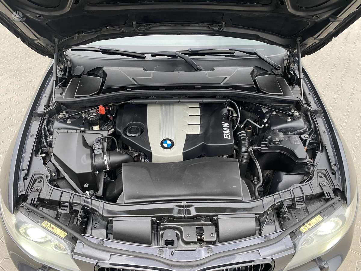 BMW 120, 2.0 l., Кабриолет