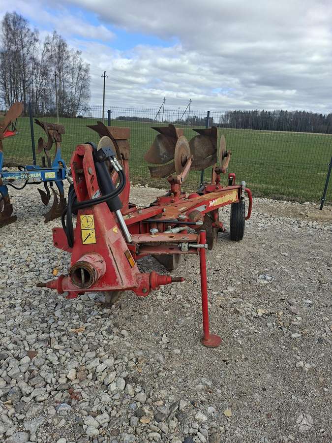 Agrolux MRT 3975AX, plūgai