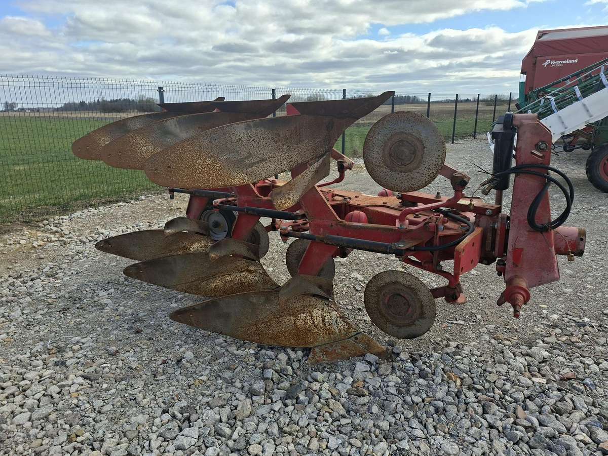 Agrolux MRT 3975AX, plūgai