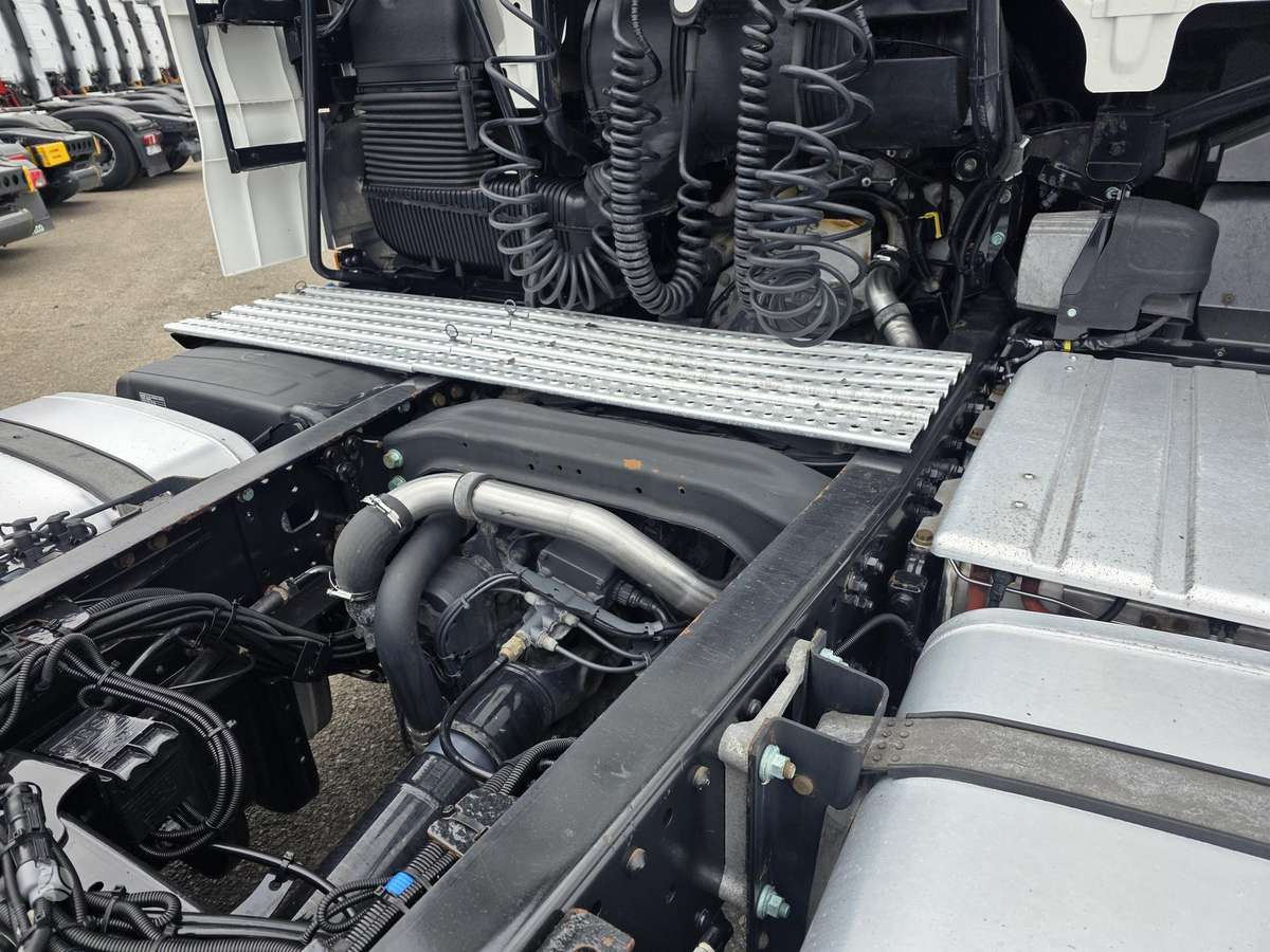 MAN GTX 18.460, double sleeper