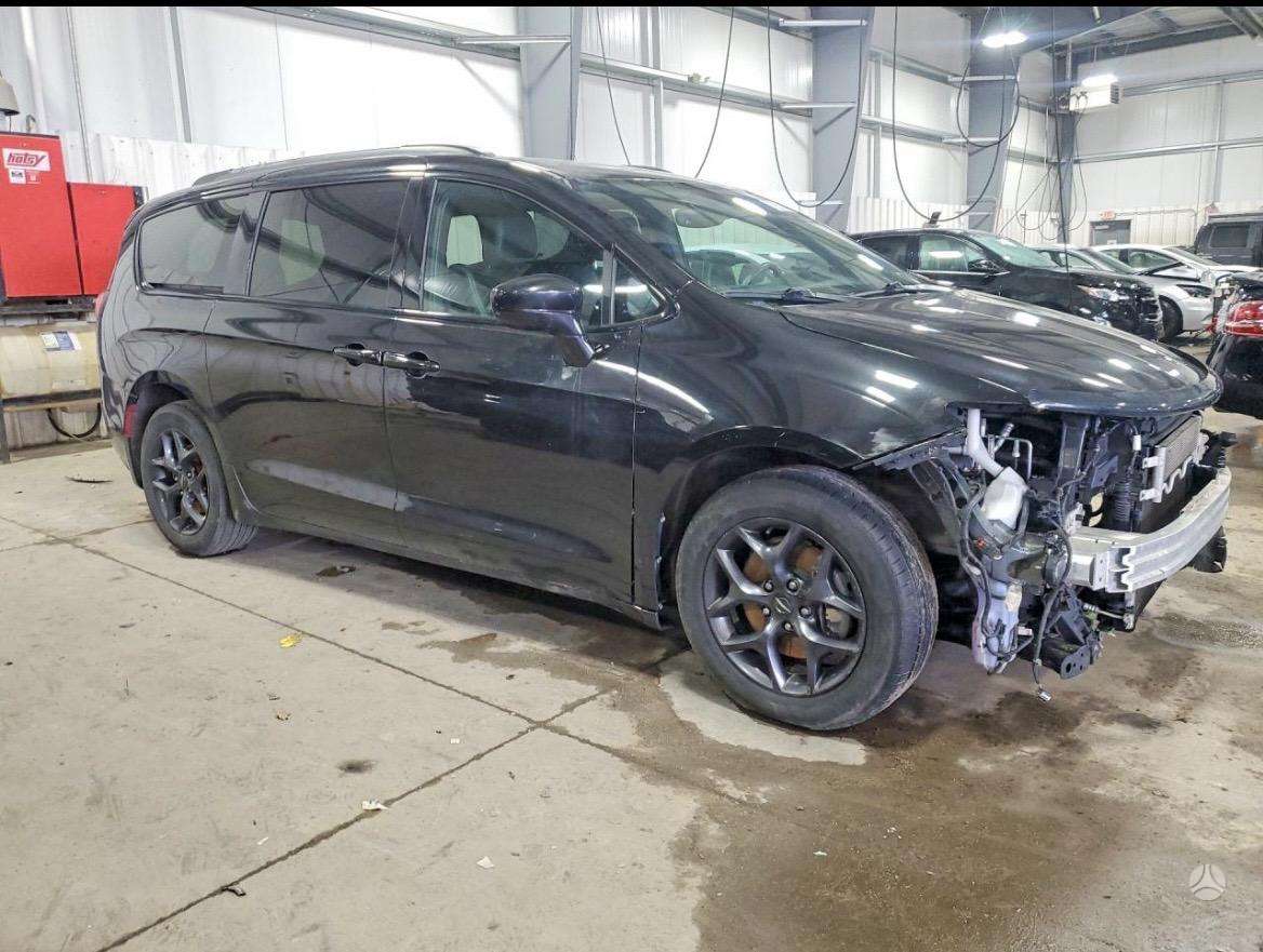 Chrysler Pacifica, 3.6 l., Минивэн