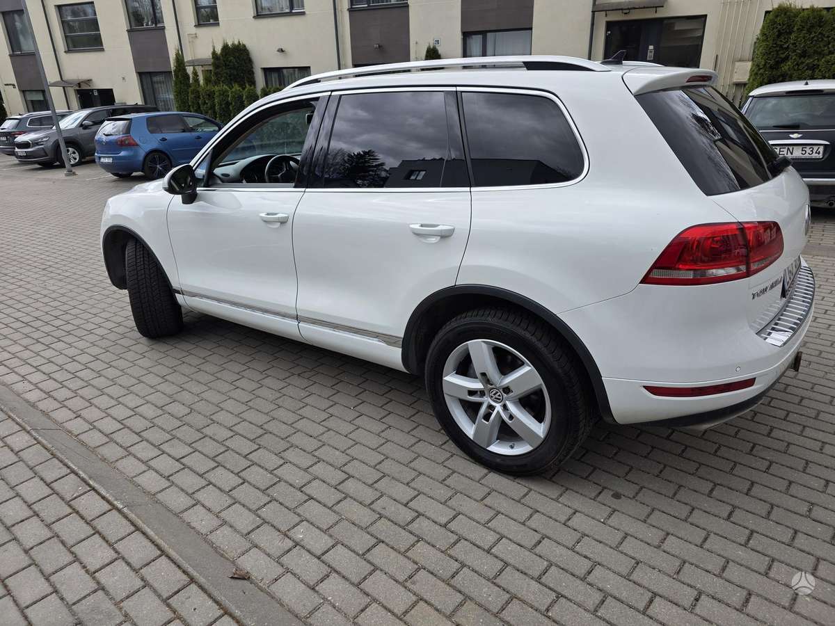 Volkswagen Touareg - 7