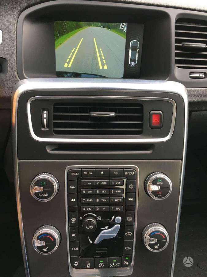 Volvo S60, 2.0 l., Седан