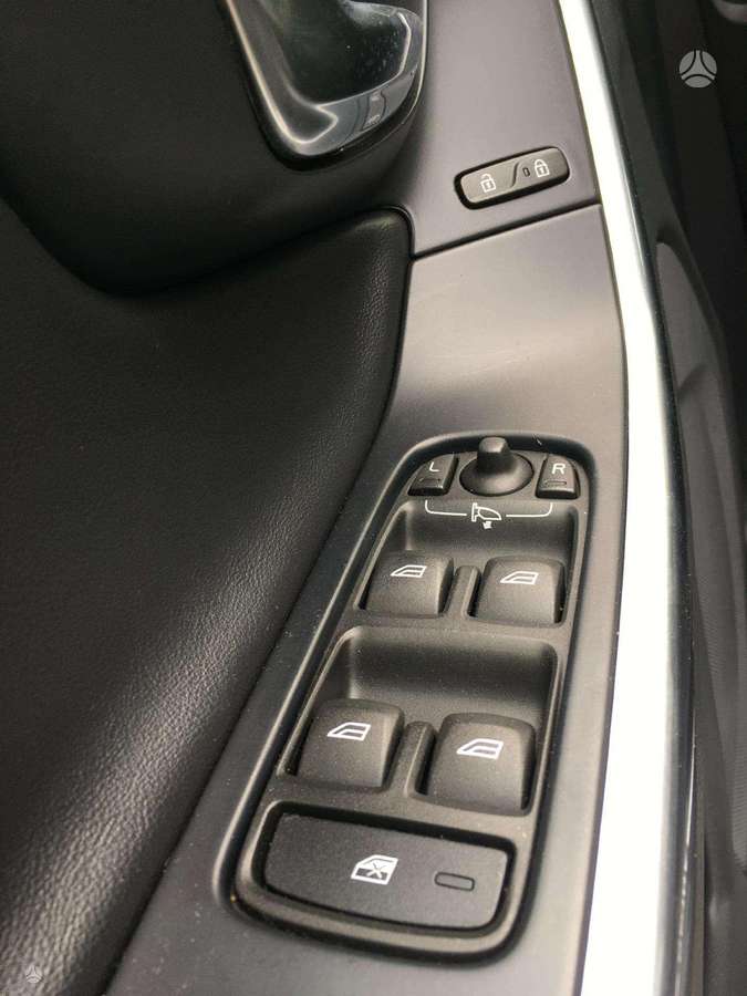 Volvo S60, 2.0 l., Седан