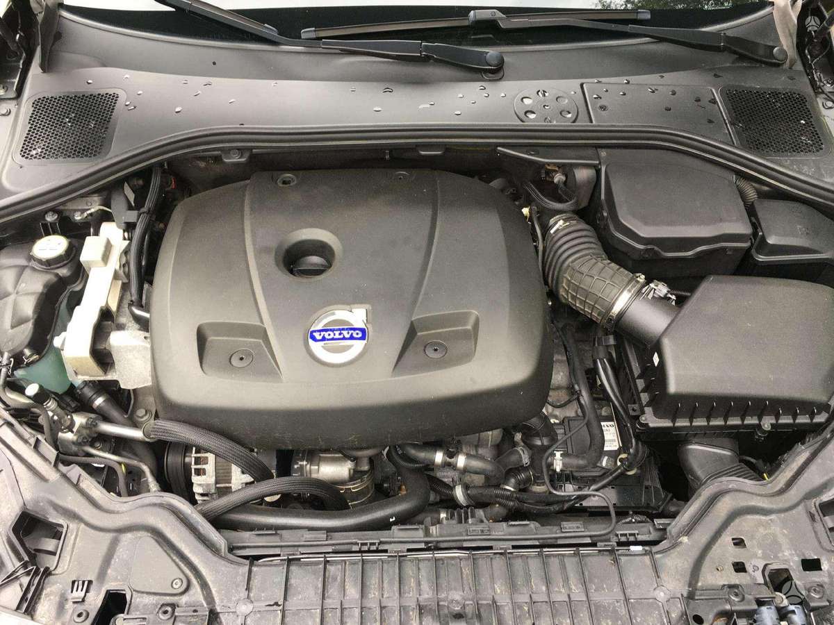 Volvo S60, 2.0 l., Седан