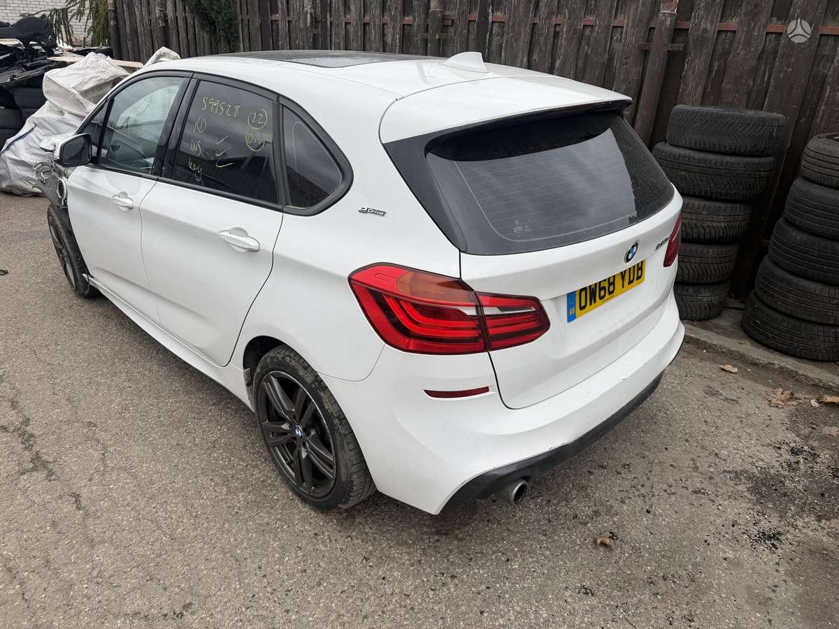 BMW 2 serija