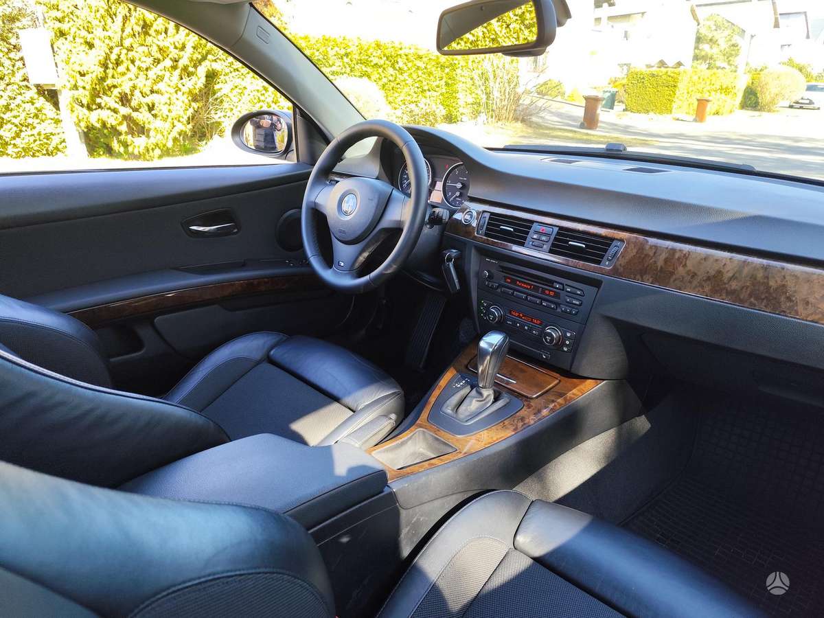 BMW 320, 2.0 l., Купе (coupe)