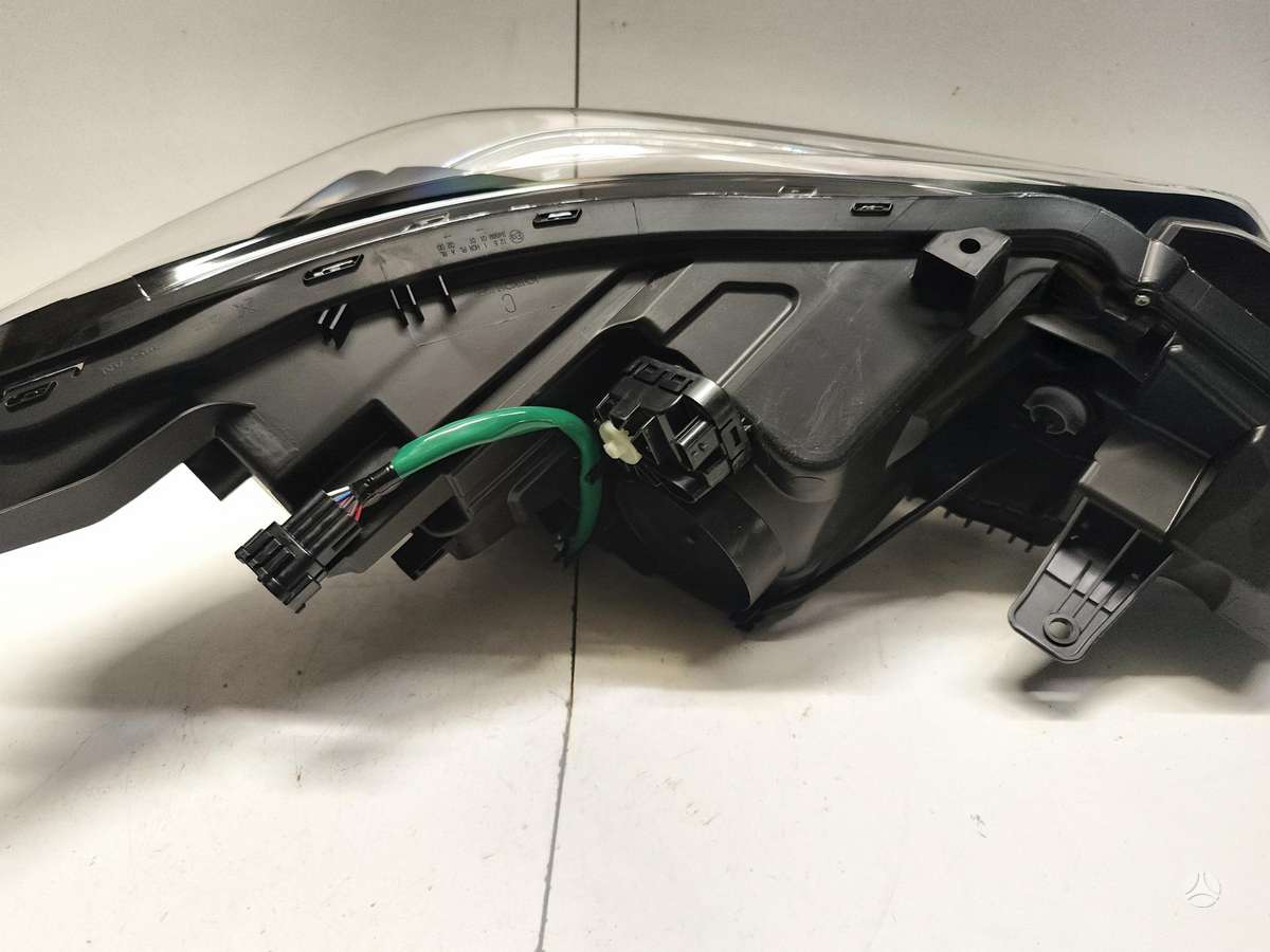 Nissan Leaf, 260605SH5B