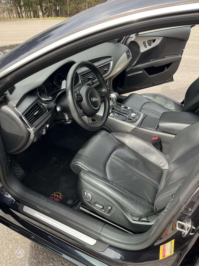Audi A7, 3.0 l., hatchback