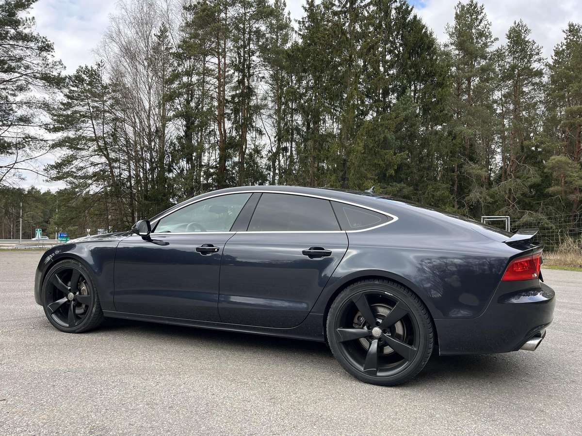 Audi A7, 3.0 l., hatchback