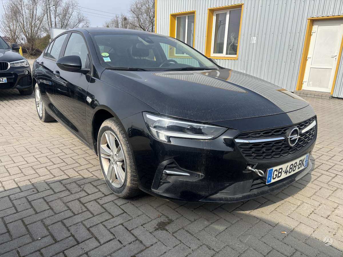 Opel Insignia, 2021