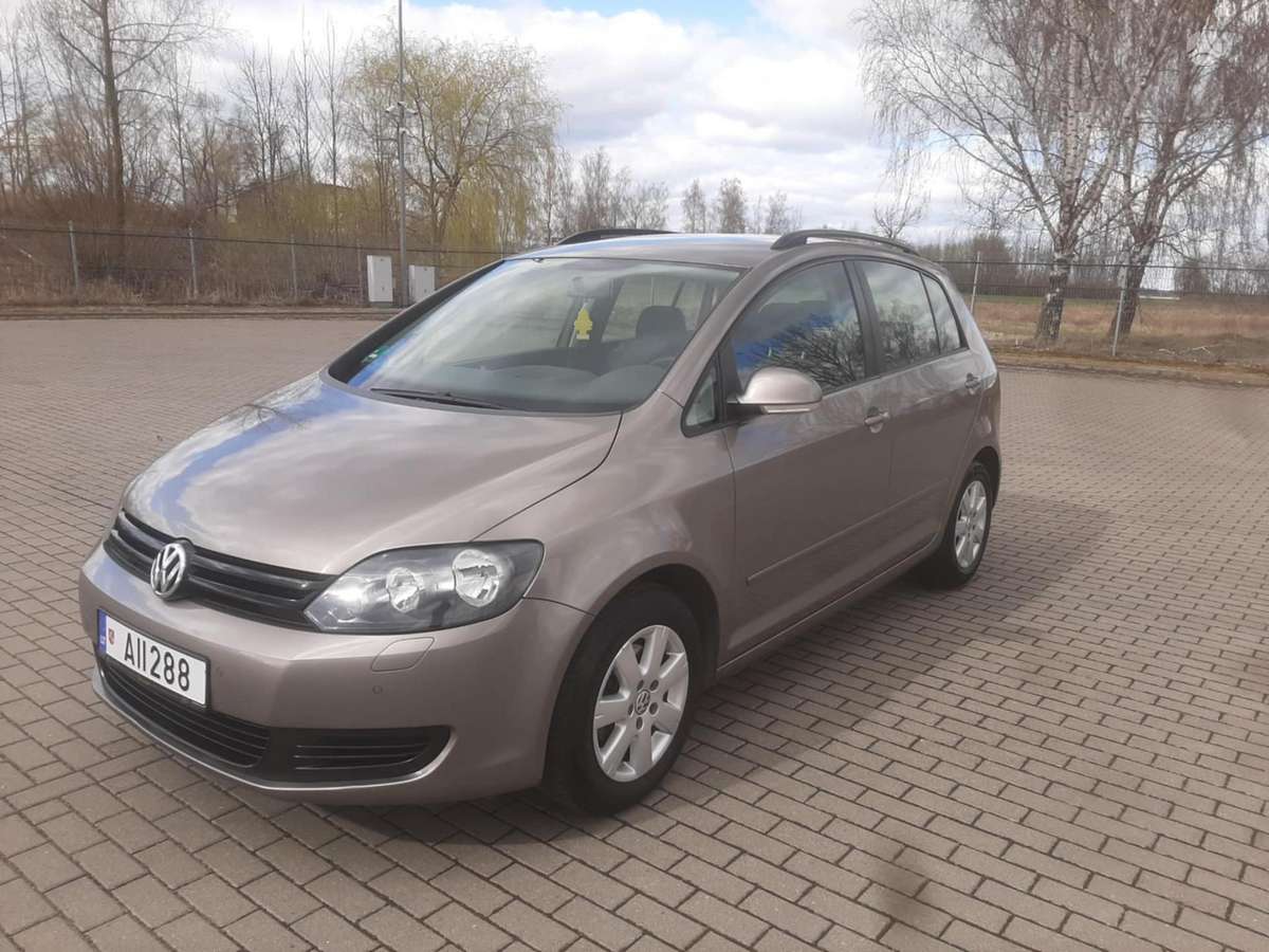 Volkswagen Golf, 2010