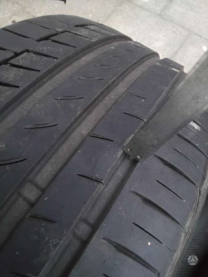 Continental, летние 245/40 R18