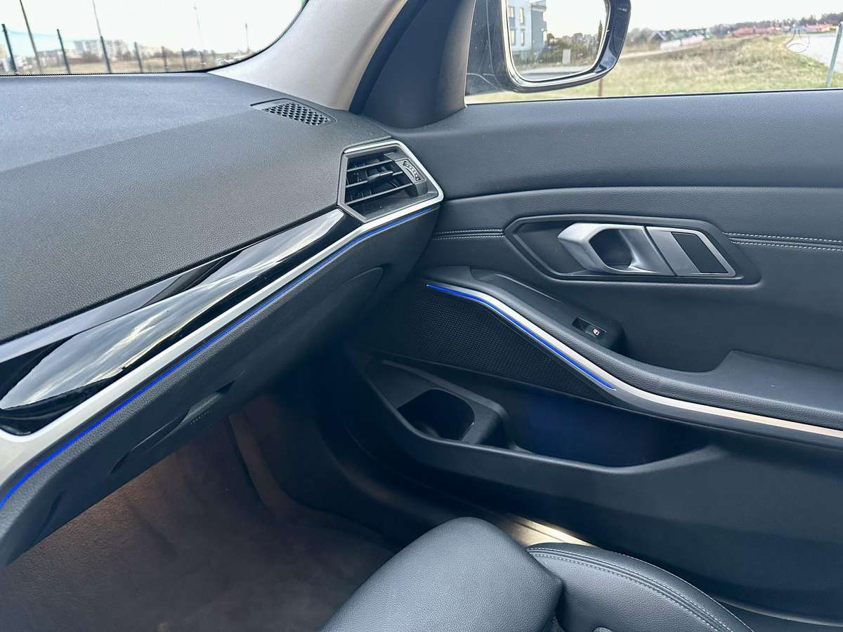 BMW 320, 2.0 l., Универсал