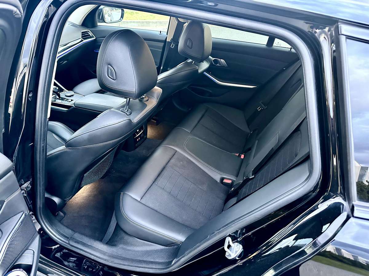 BMW 320, 2.0 l., Универсал