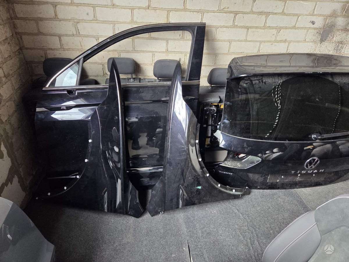 Volkswagen Tiguan Allspace по частям