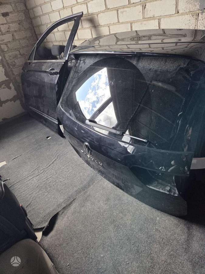 Volkswagen Tiguan Allspace по частям
