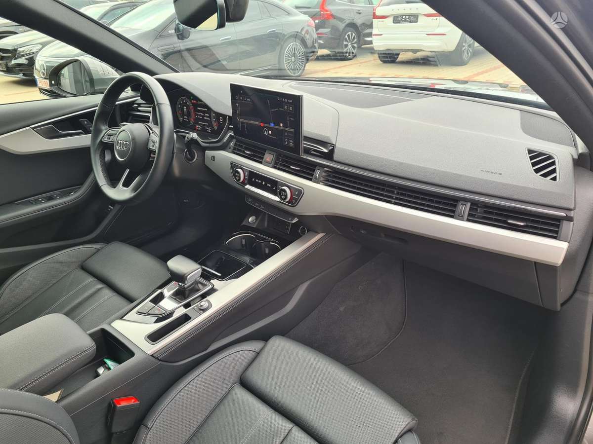 Audi A4, 2.0 l., Универсал
